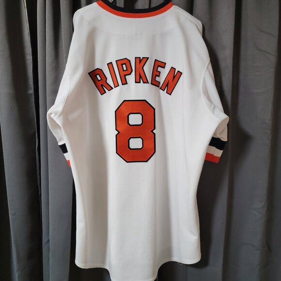 RETRO Baltimore Orioles Cal Ripen #8 Cooperstown Collection/Majestic Jersey- 2XL - Picture 3 of 6